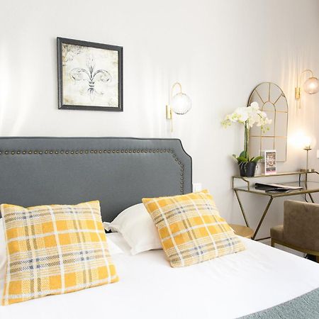 A l'Hôtel Des Roys Versailles Kültér fotó