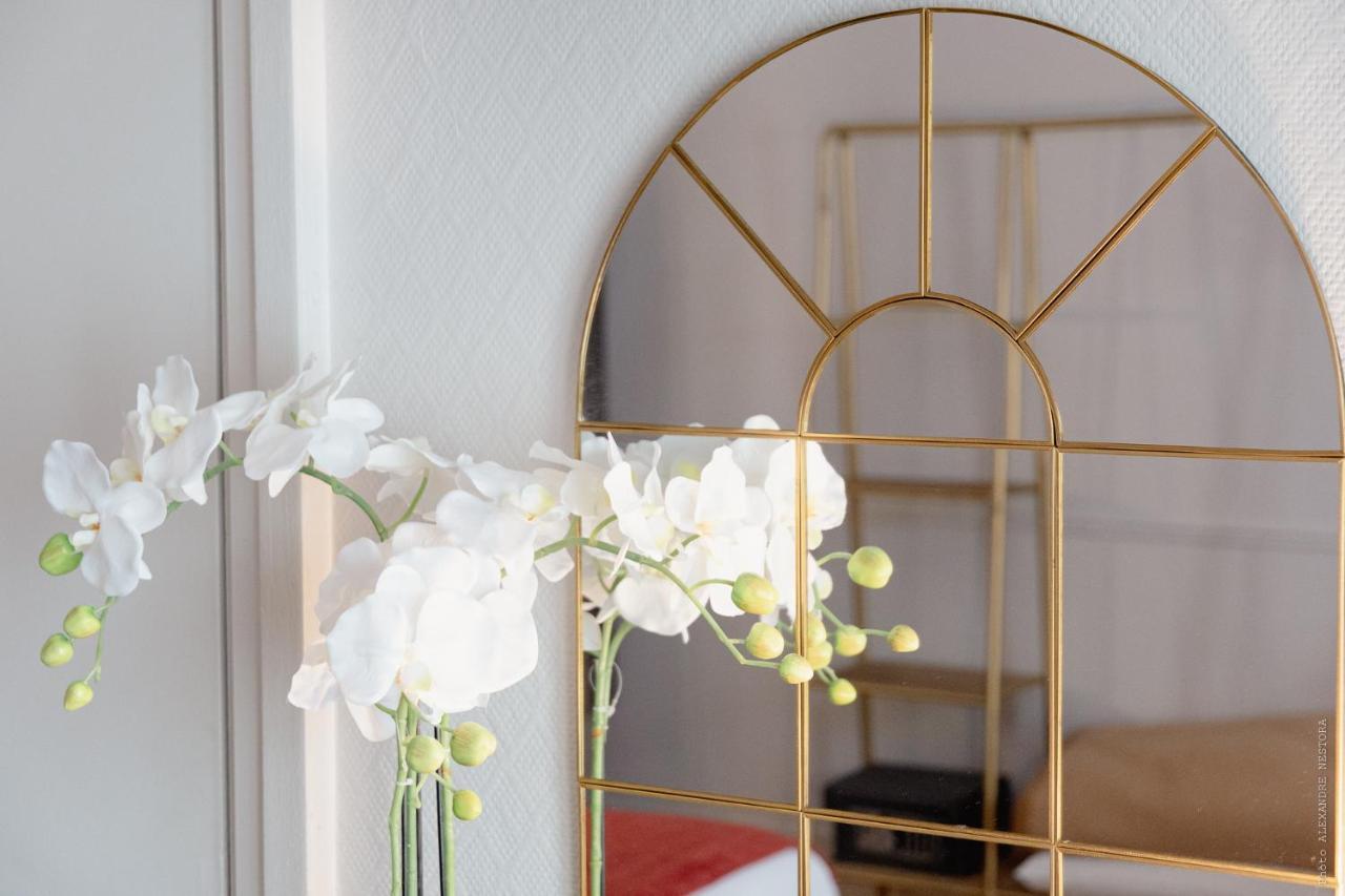 A l'Hôtel Des Roys Versailles Kültér fotó